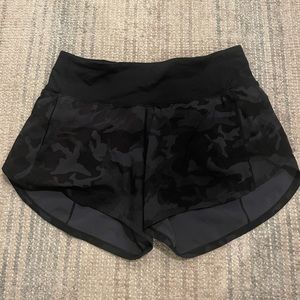 Lululemon shorts 4’’